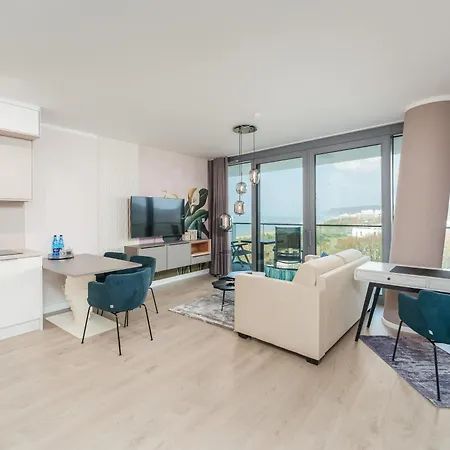 Wave Panorama 786e Apartment *